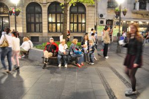 Activités shopping dans la rue principale. ©Judith Lossmann