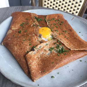 Au chalet de Boulogne, restaurant, crêpe, fondue, saumon gravelax